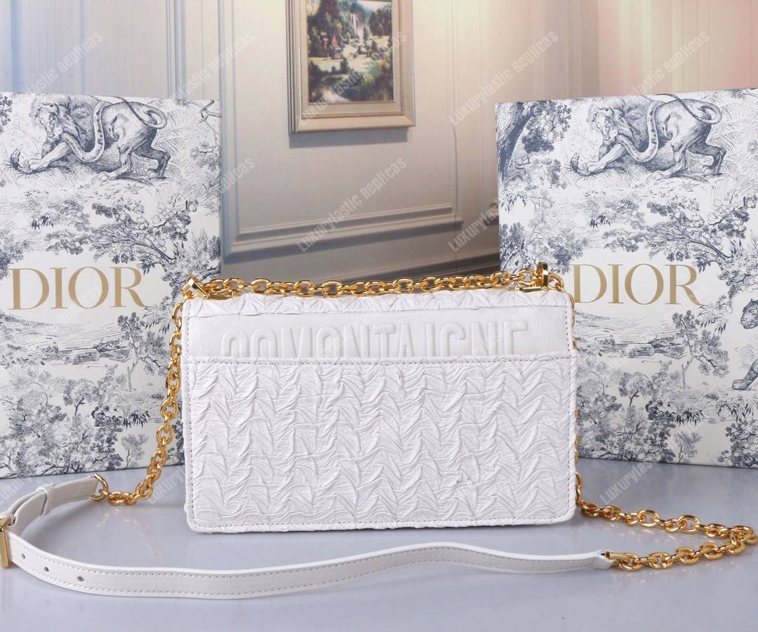 D*or wavy-effect 30 montaigne bag with chain white