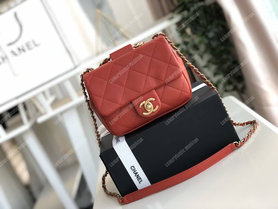 Ch*el small flap bag lambskin red