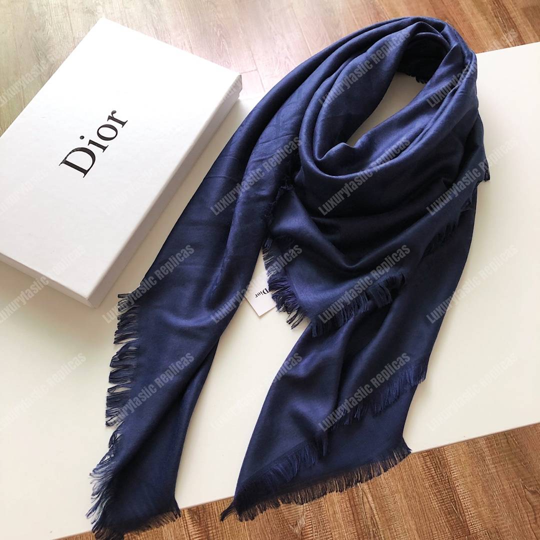 CD Blue Oblique 140 Stole