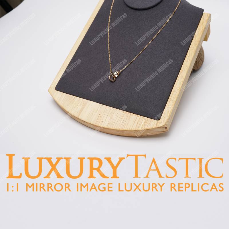 Cartier Love Necklace Replica