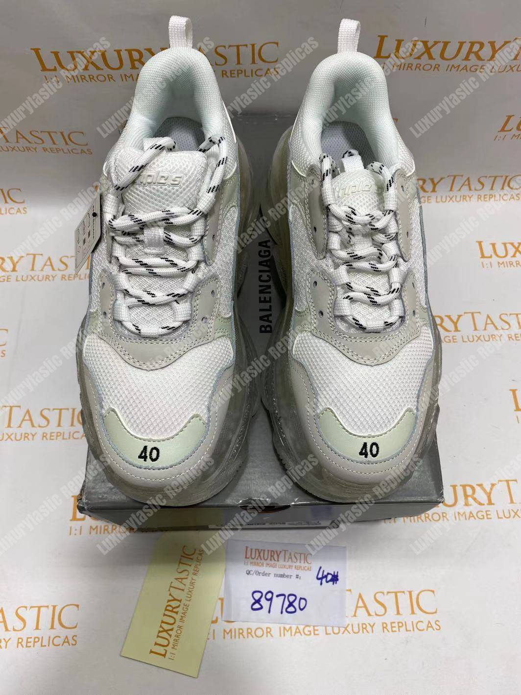 Ba*len*cia*ga triple s clear sole white