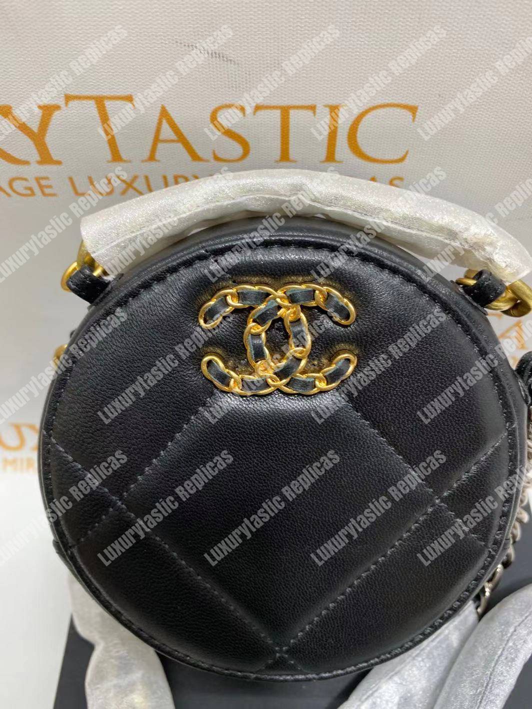 Ch*el 19 clutch with chain black
