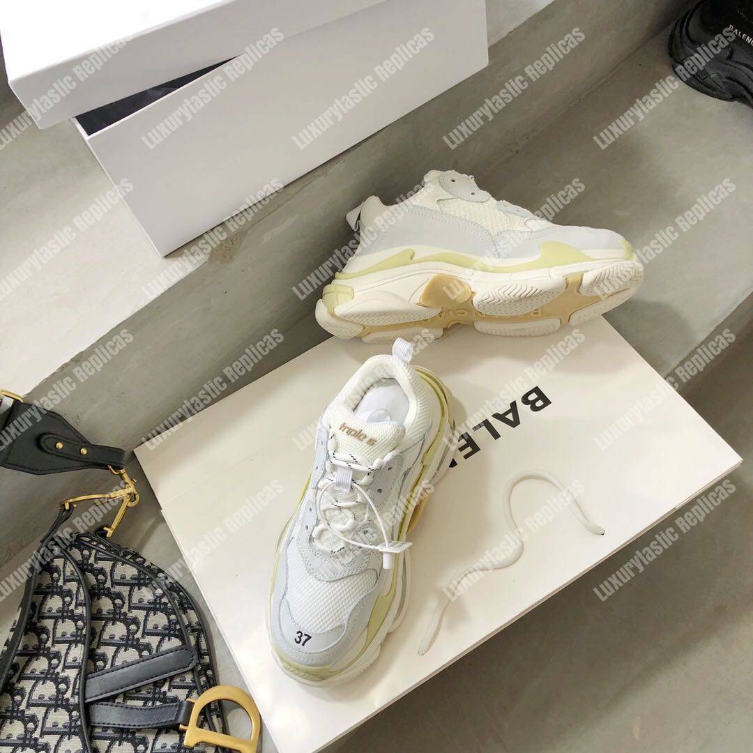 Ba*len*cia*ga triple s sneaker white