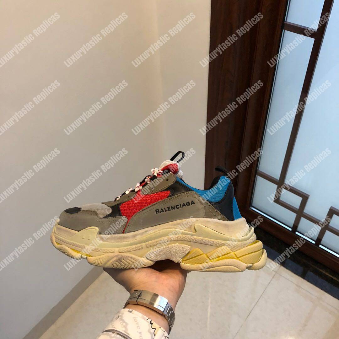Ba*len*cia*ga triple s sneaker blue / gris / red / black