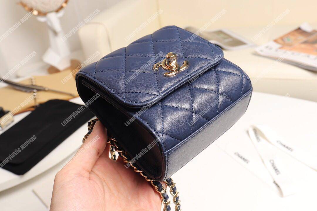 Ch*el clutch with chain navy blue