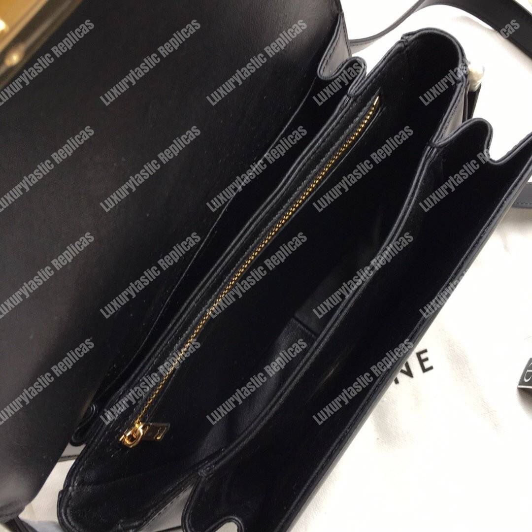Ce**e medium triomphe bag in shiny calfskin black