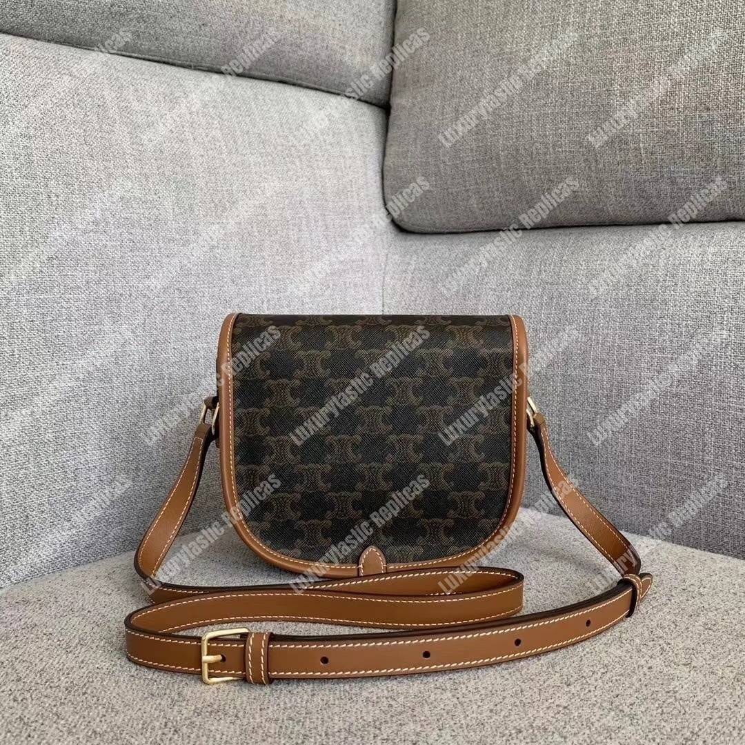 Ce**e medium folco bag in triomphe