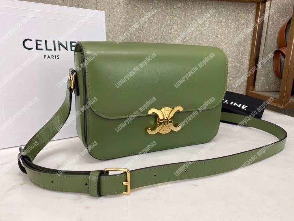 Ce**e medium triomphe bag in shiny calfskin light khaki
