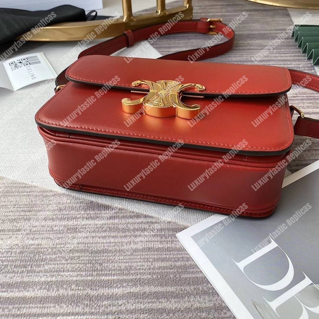 Ce**e teen triomphe bag in shiny calfskin red