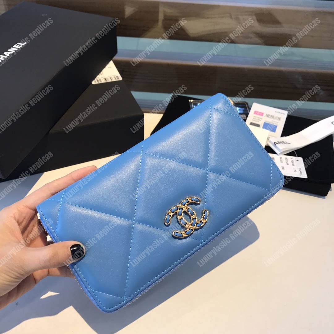 Ch*el 19 long zipped wallet sky blue