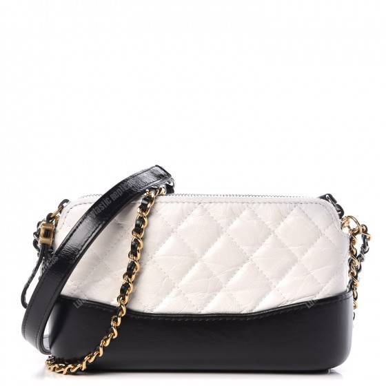 Ch*el clutch with chain white and black