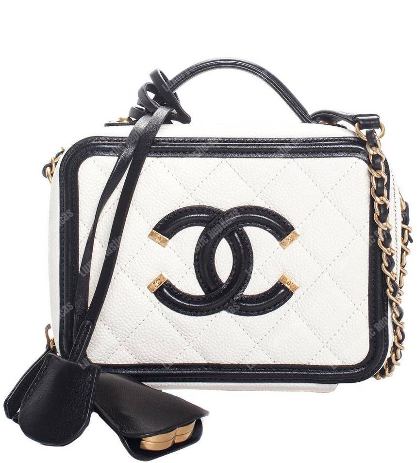Ch*el small vanity case white