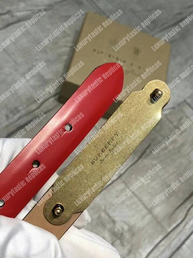 B**rry brass plaque buckle embossed bridle leather belt red