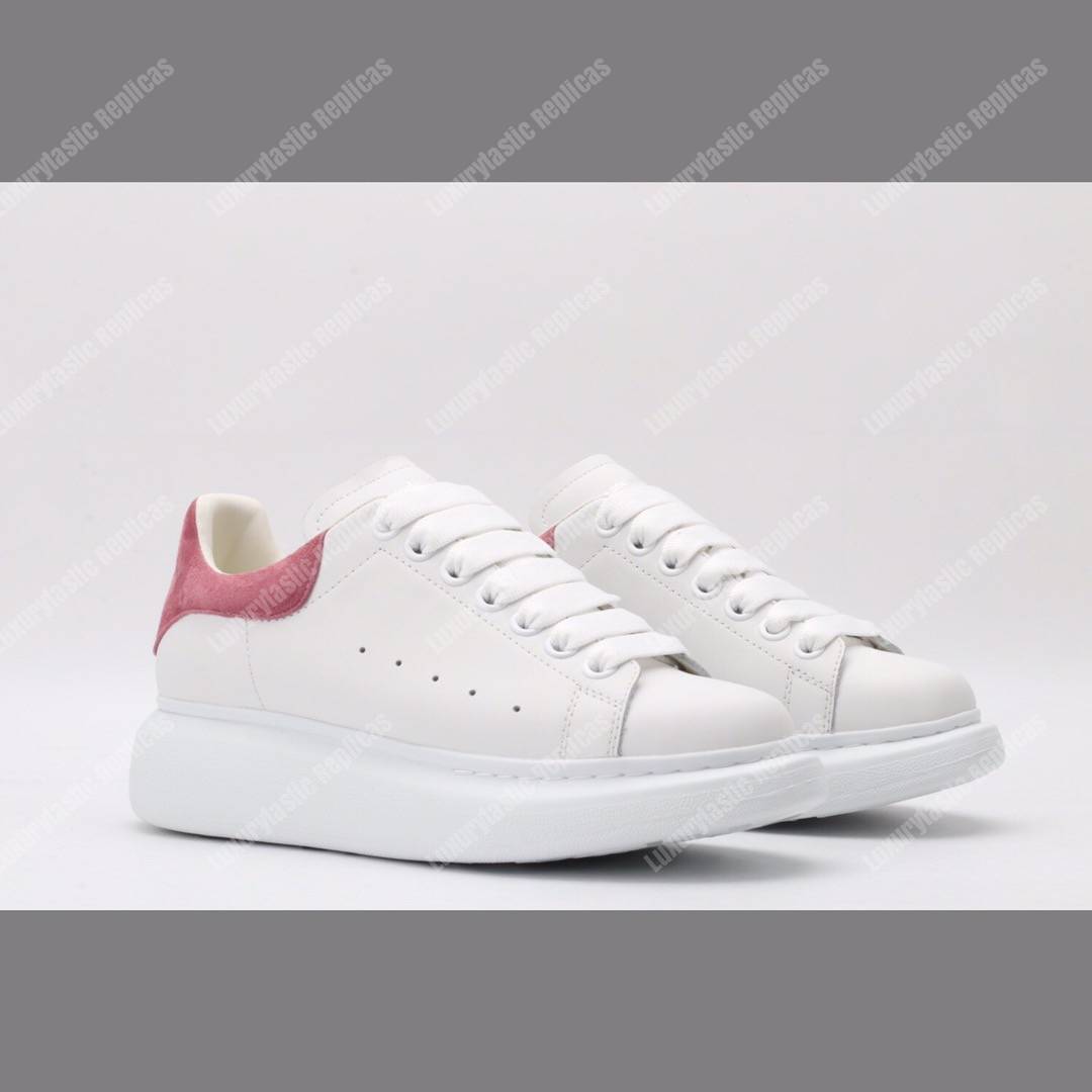Alexander McQueen Oversized Sneaker Pink