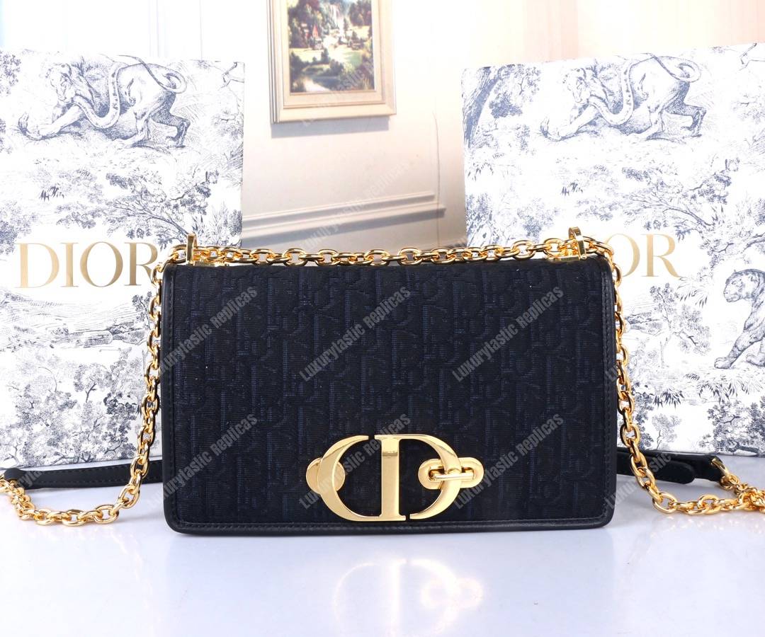 D*or wavy-effect 30 montaigne bag with chain black