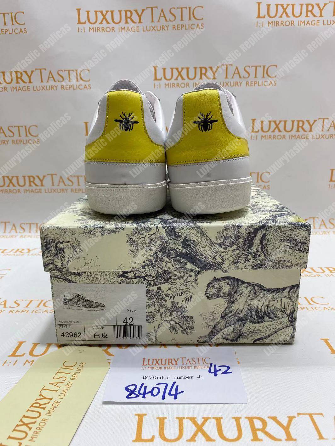 D*or “b01” sneaker white suede calfskin & white smooth calfskin