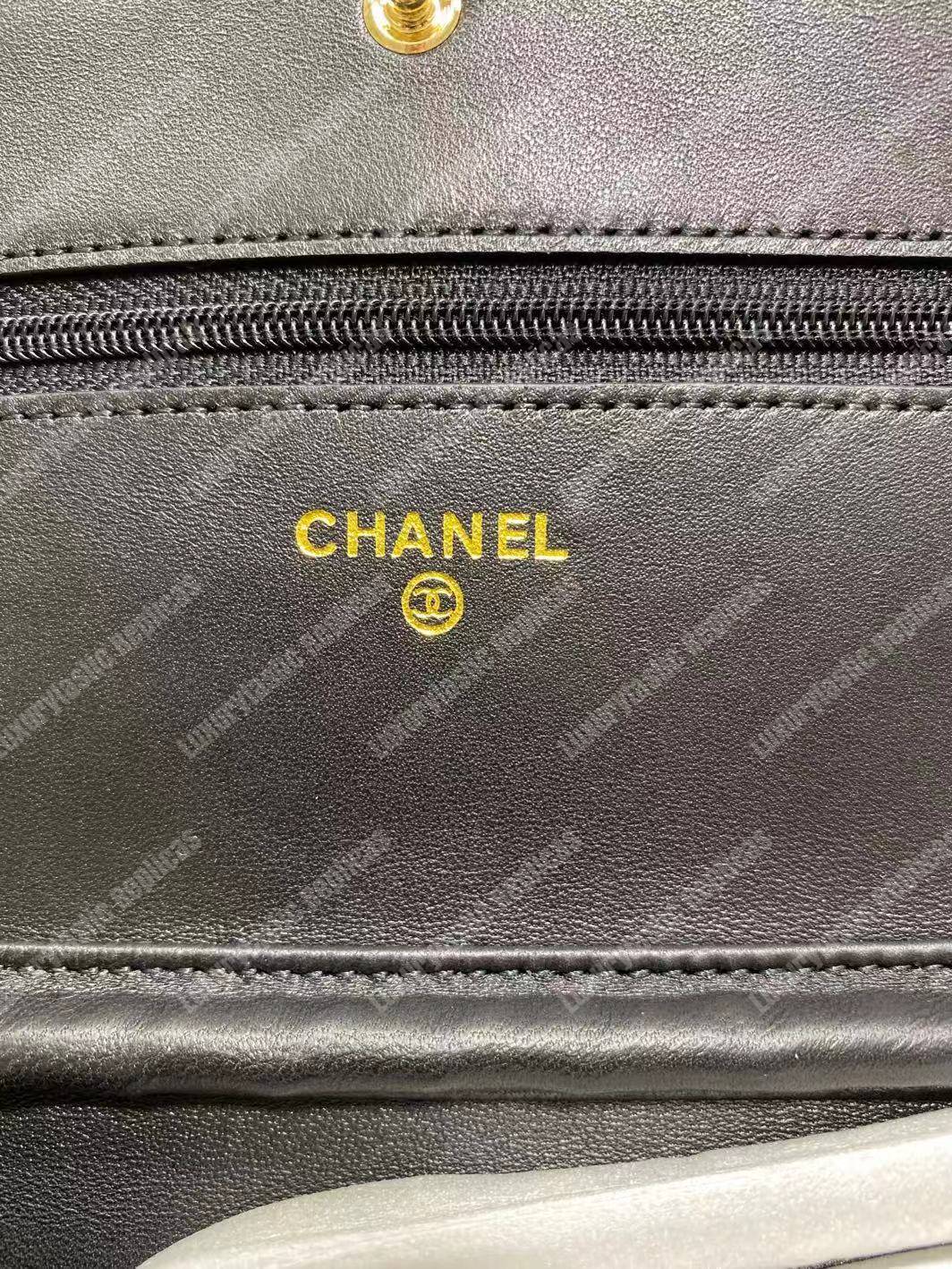 Ch*el wallet on chain – woc quilted lambskin black gold-toned