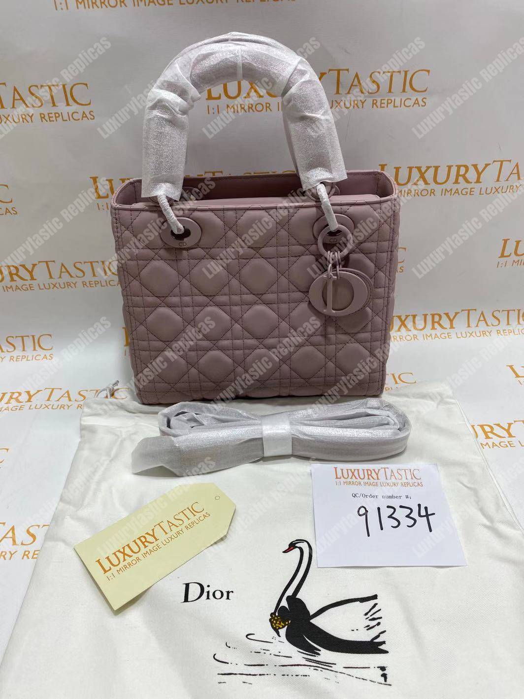lady D*or ultra-matte medium bag pink