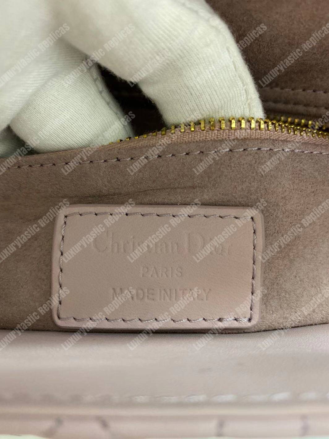 lady D*or ultra-matte medium bag pink