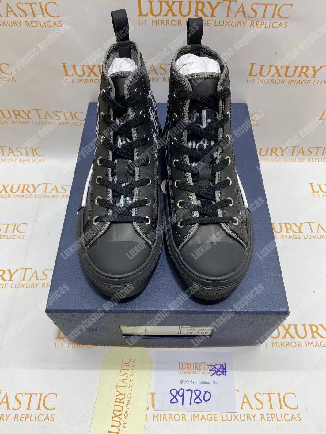 D*or “b23” high-top D*or oblique sneaker