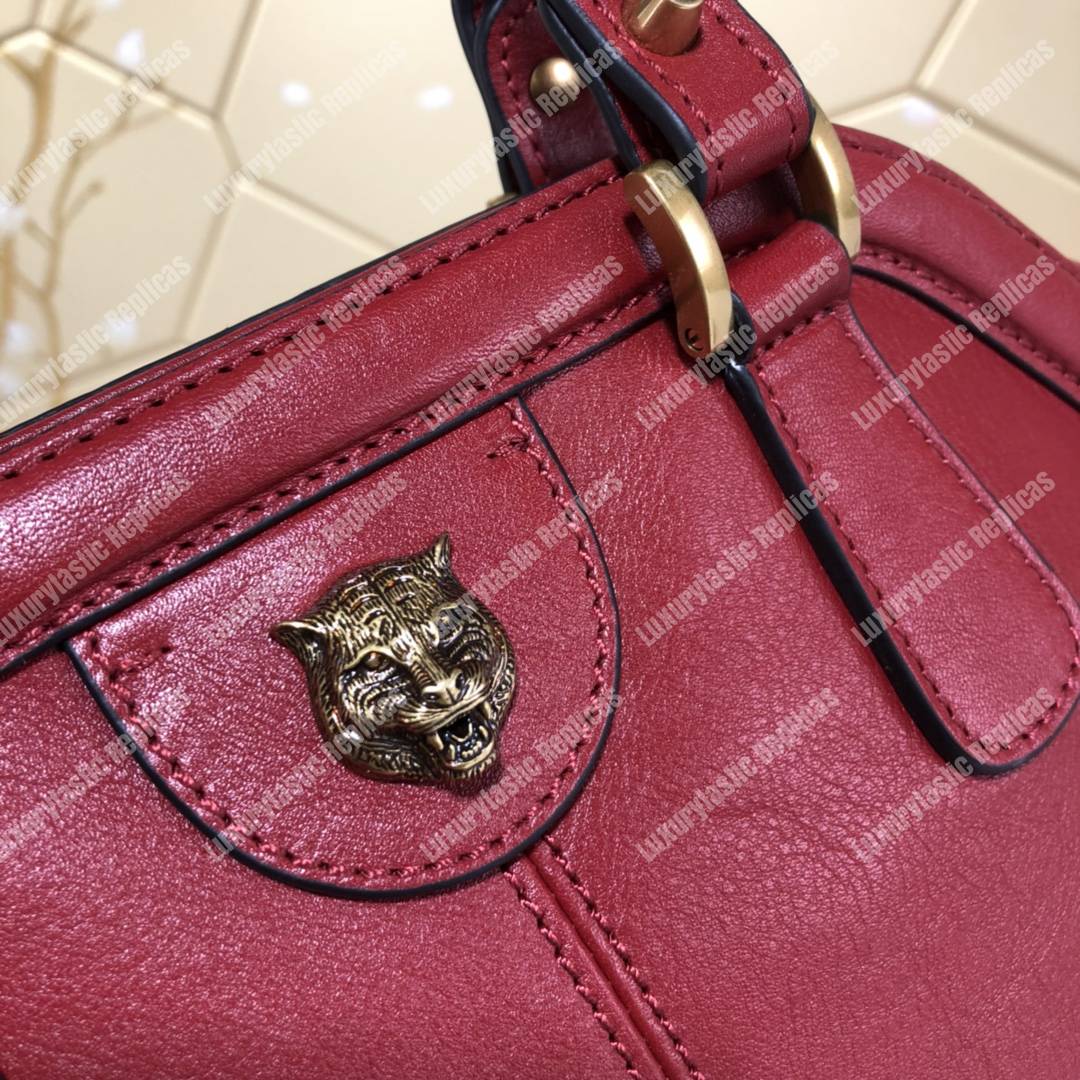G*u*i re(belle) medium shoulder bag leather red