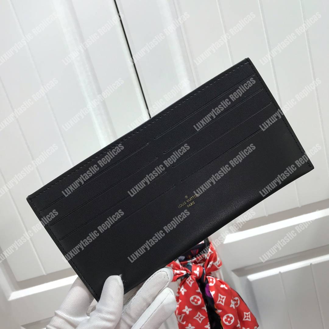 LV Pochette Felicie Monogram Vernis Leather Black