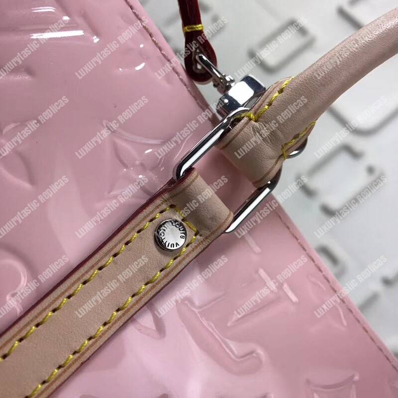 LV Neo Triangle Vernis Leather Rose Ballerine