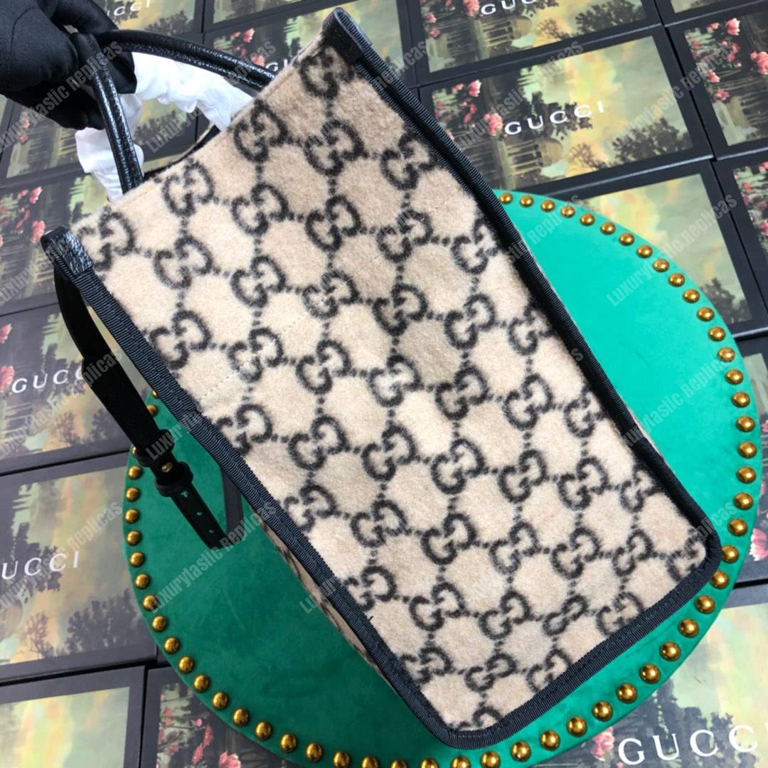 G*u*i gg wool tote beige/ebony
