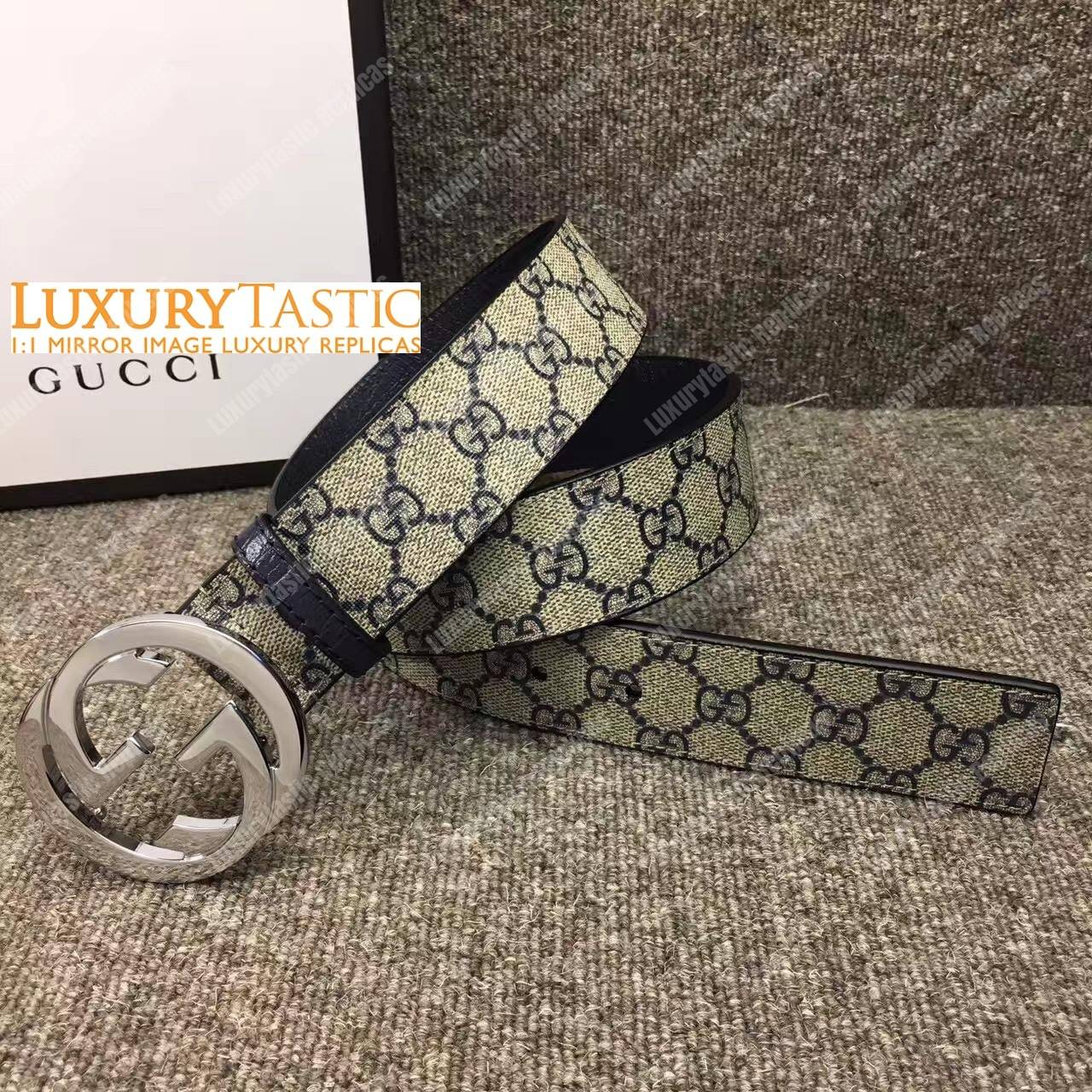 gg Sup*e belt with g buckle