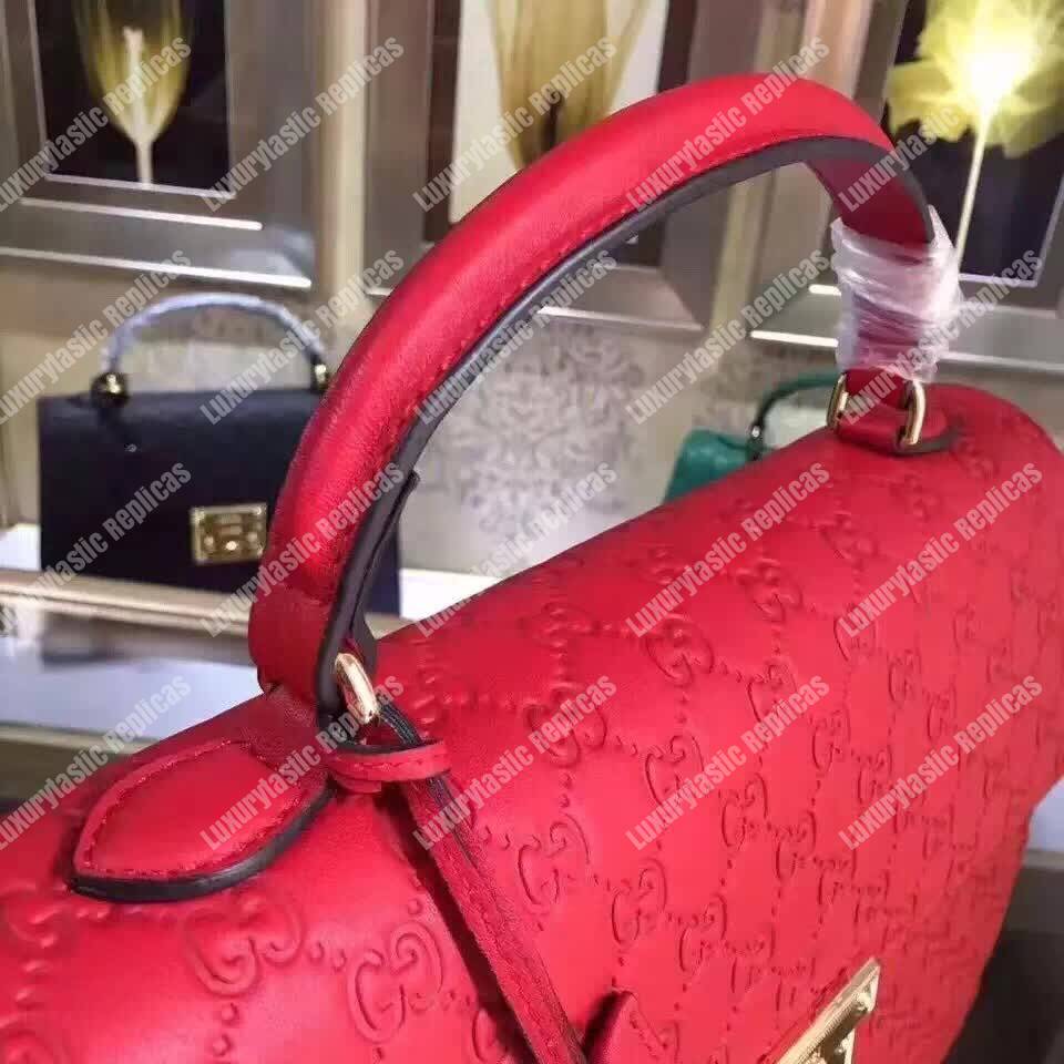 G*u*i padlock medium signature top handle bag red