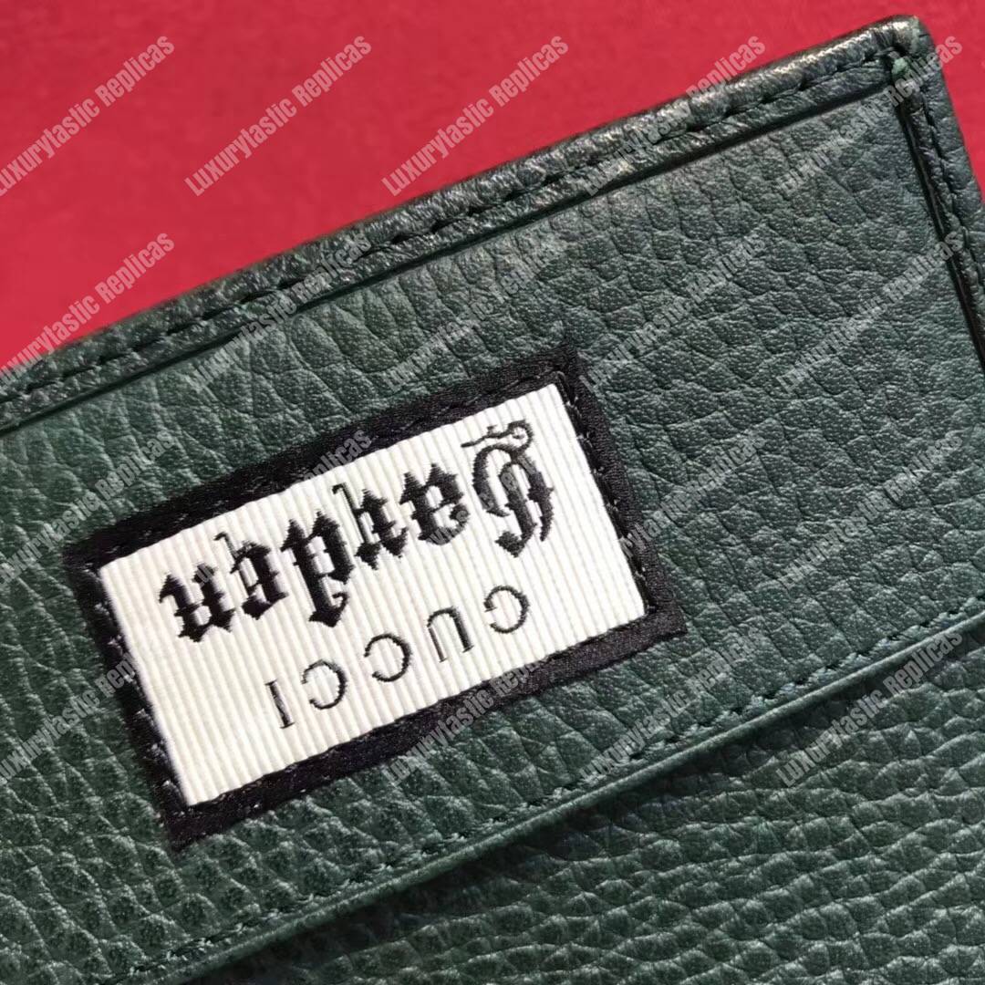 G*u*i garden leather key case green with bat