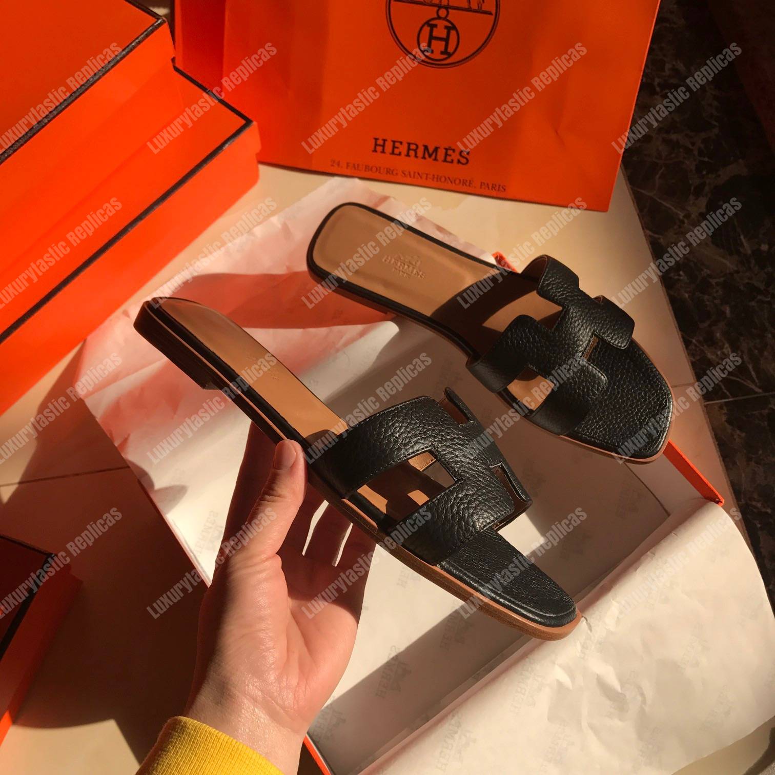 H**mes oran sandal epsom leather black