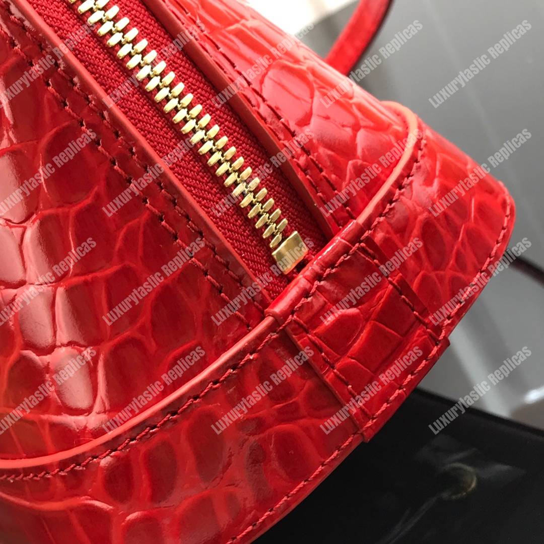 LV Alma BB Crocodilien Brillant Cerise