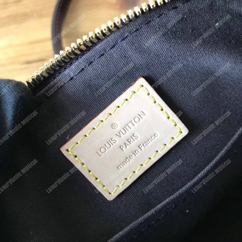 LV Alma BB Monogram Vernis Leather Amarante