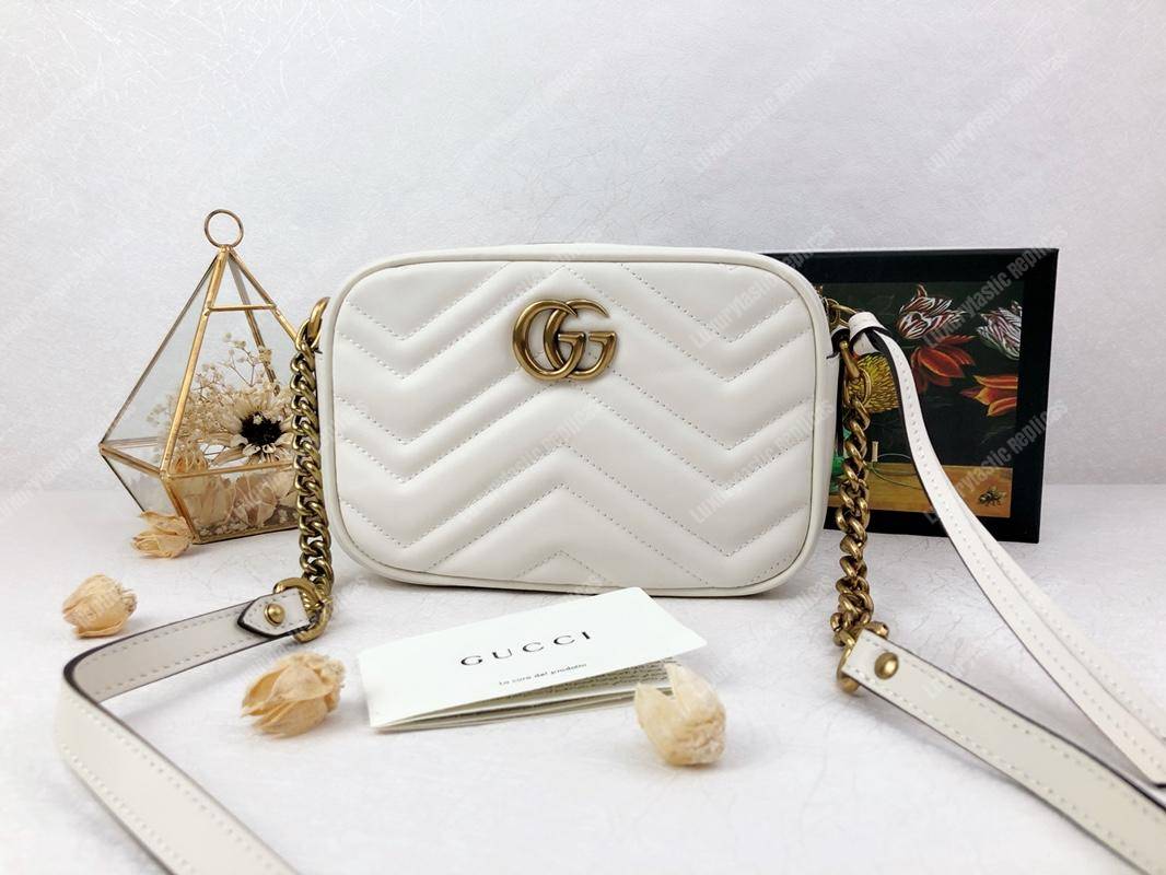 G*u*i gg marmont matelassé mini bag white