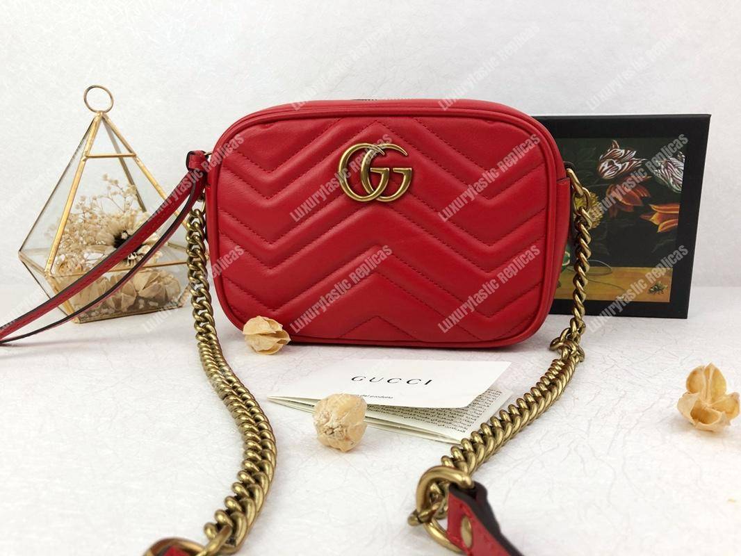 G*u*i gg marmont matelassé mini bag hibiscus red