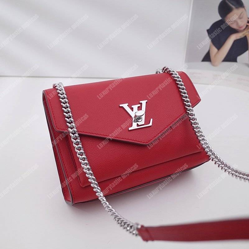 LV MyLockMe BB Rubis