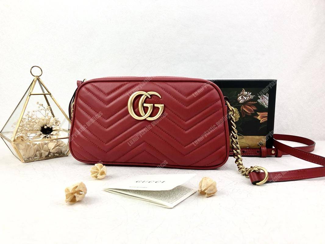G*u*i gg marmont small matelassé shoulder bag hibiscus red