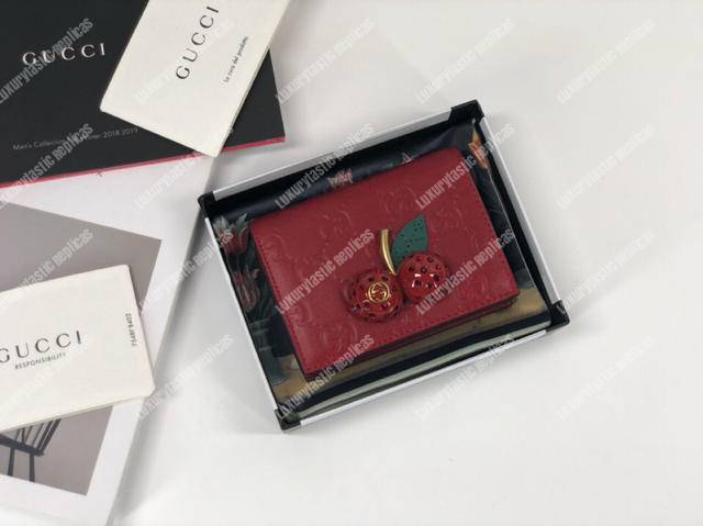 G*u*i signature card case wallet with cherries red