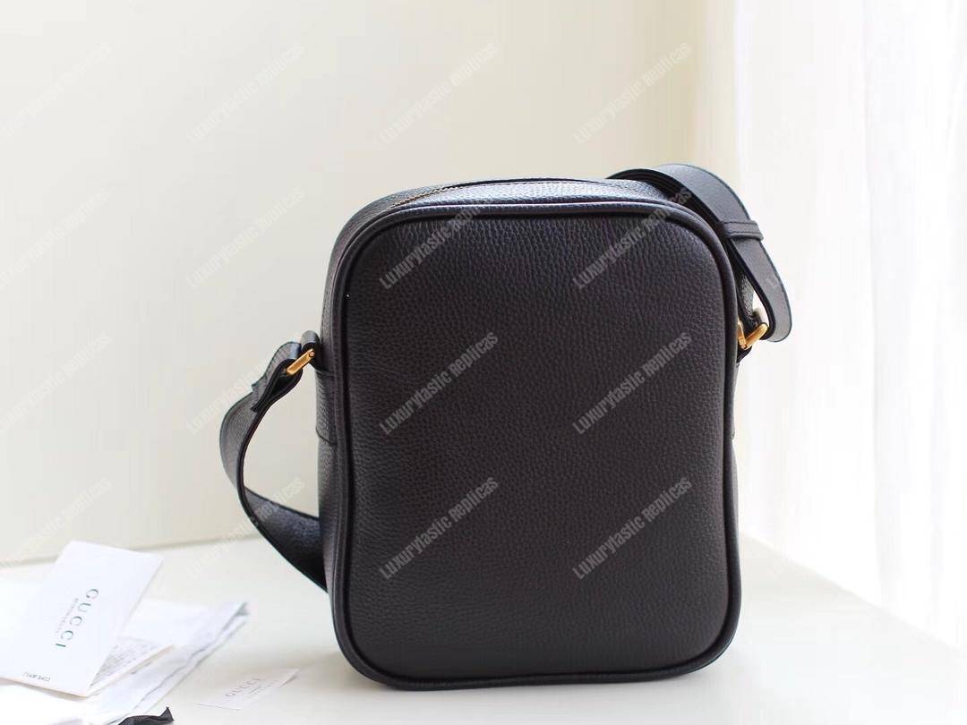 G*u*i print messenger bag black leather