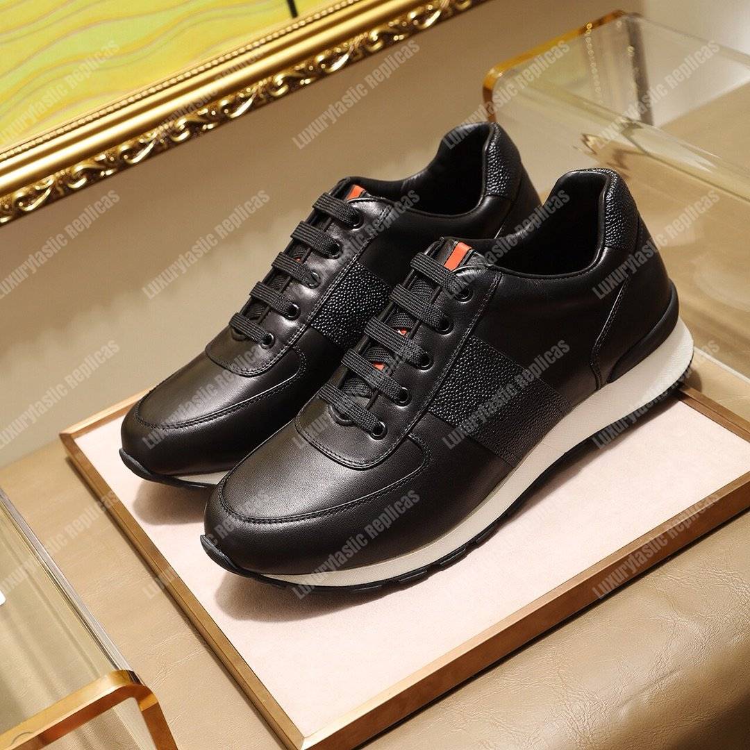 Pra*a leather sneakers black