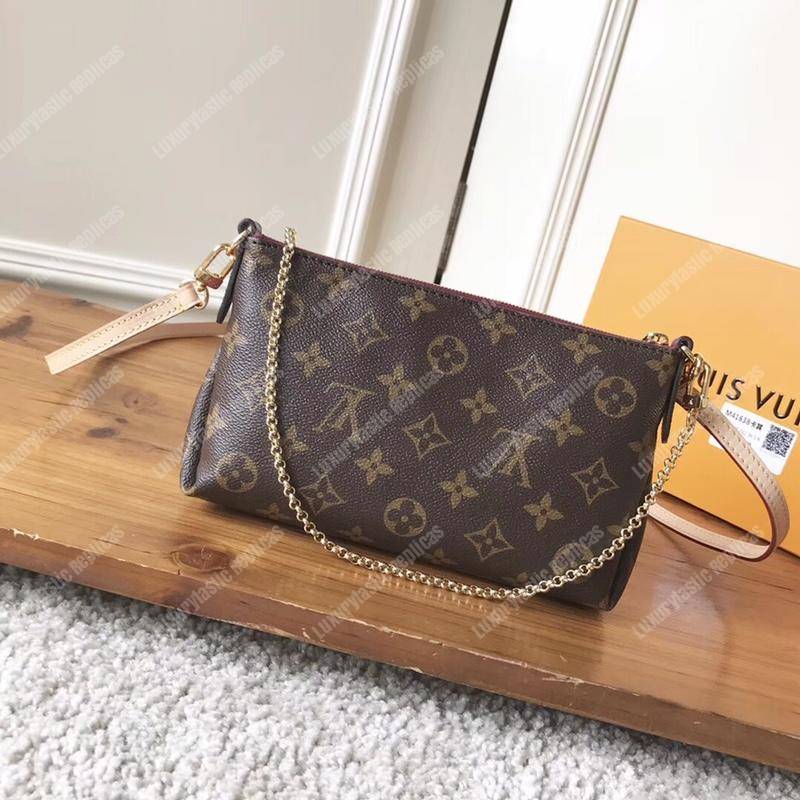 LV Pallas Clutch Bag Monogram Raisin