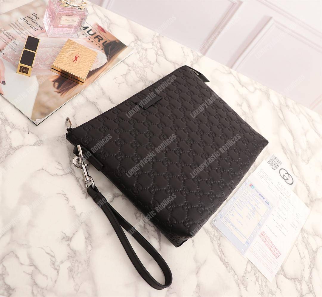G*u*i signature leather men’s bag