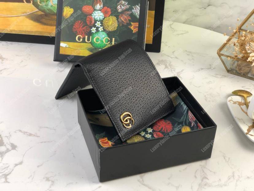 G*u*i gg marmont leather bi-fold wallet black