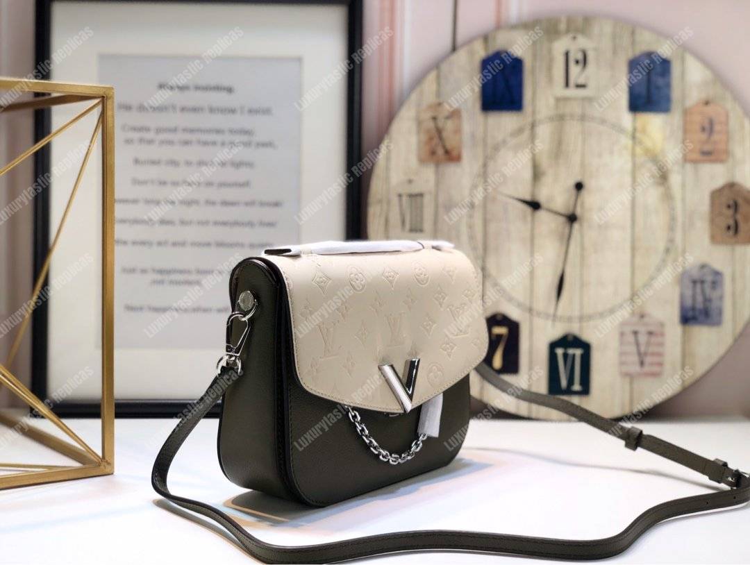 LV Very Messenger Handbag Monogram Kaki Fango