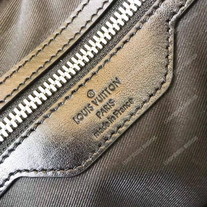 LV Keepall Bandouliere 50