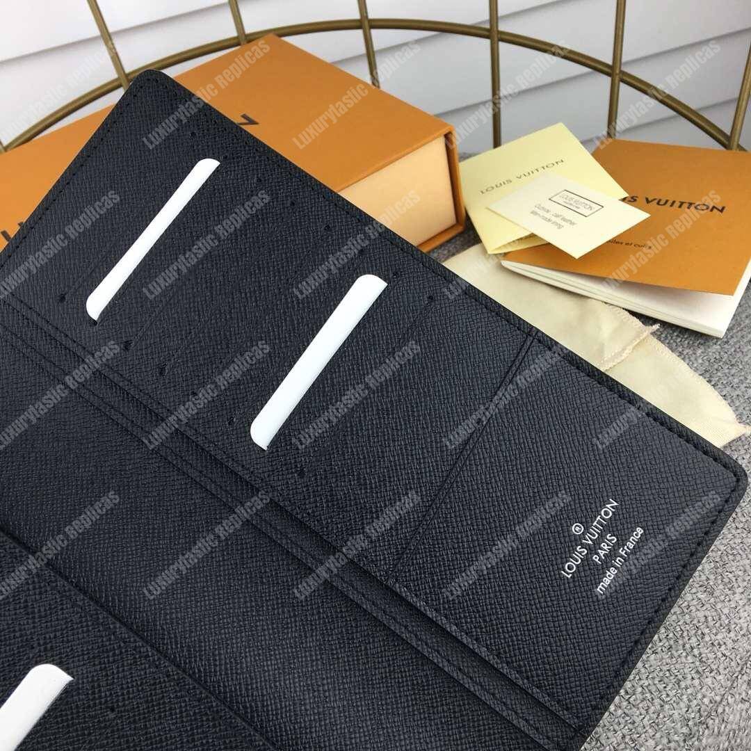 LV Spring-Summer 2019 Brazza Wallet Monogram Galaxy
