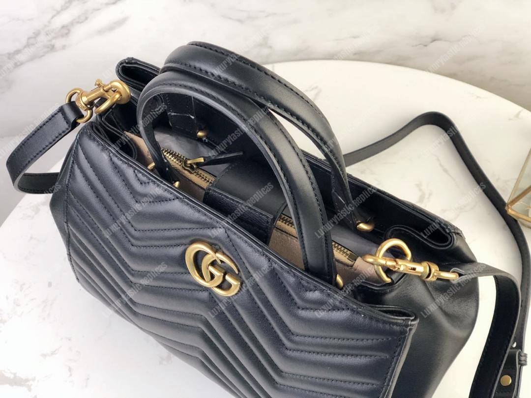 G*u*i gg marmont small matelassé top handle bag black