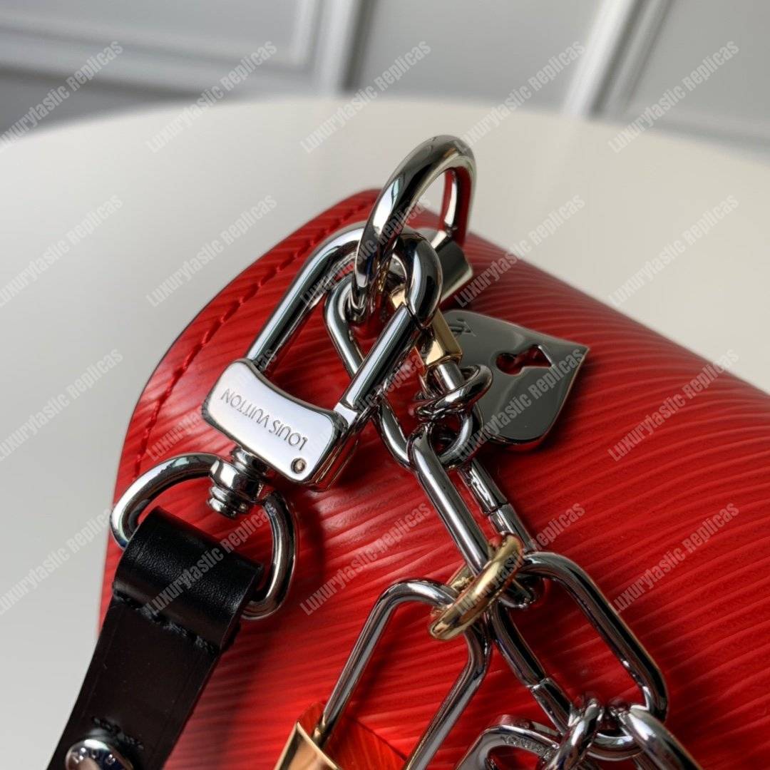 LV Twist MM Epi Love Lock Charms Cerise