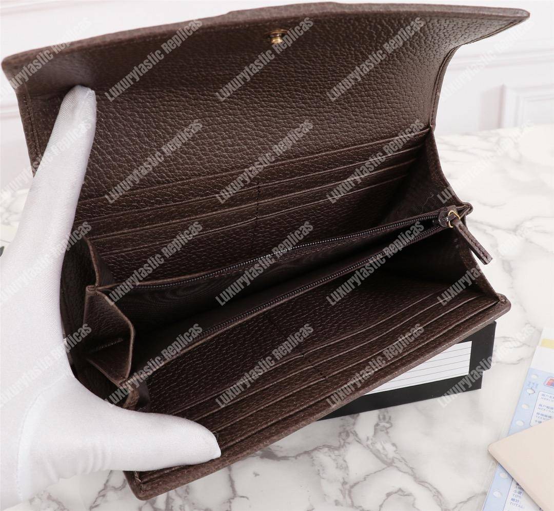 G*u*i gg continental wallet with three little pigs